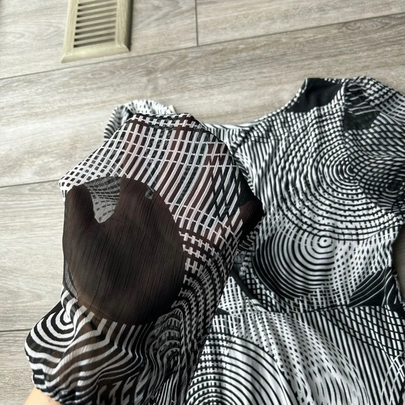 Nicole Benisti Polka Dots Sheer Sleeve Cutout Back  Stretch Dress - Picture 16 of 16